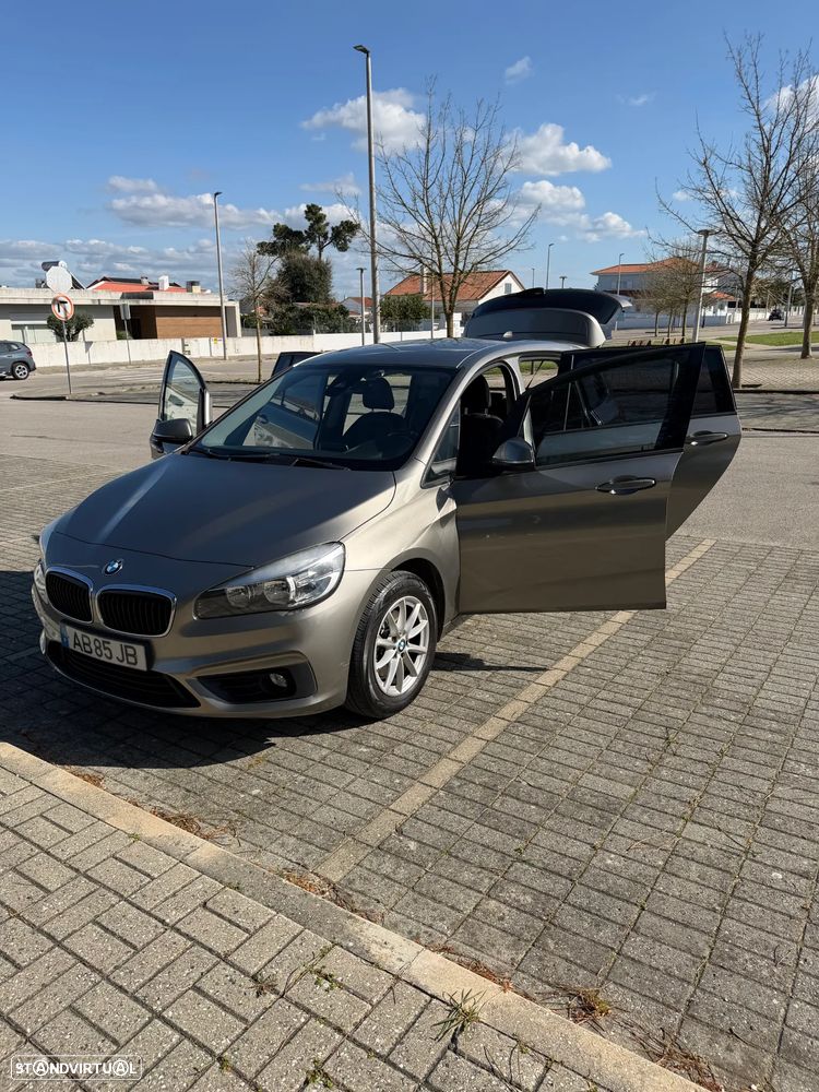 BMW 216 Gran Tourer d Luxury Line - 4