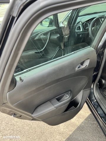 Opel Astra 2.0 CDTI ECOTEC Start/Stop Sport - 18