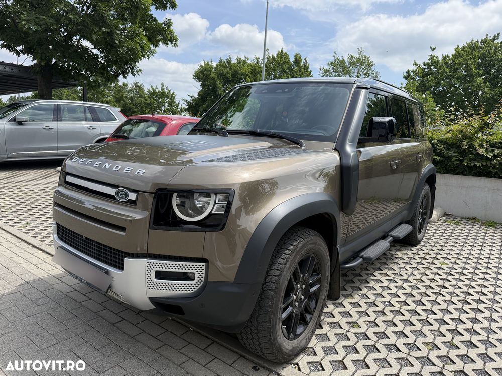 Land Rover Defender 110 2.0L D240 S - 20