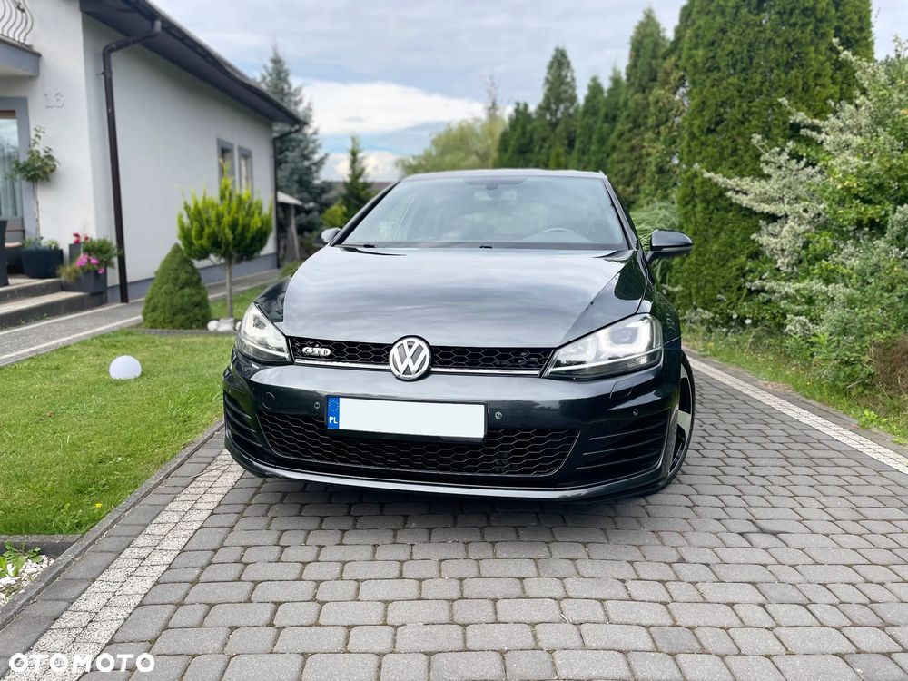 Volkswagen Golf 2.0 TDI BMT GTD - 33