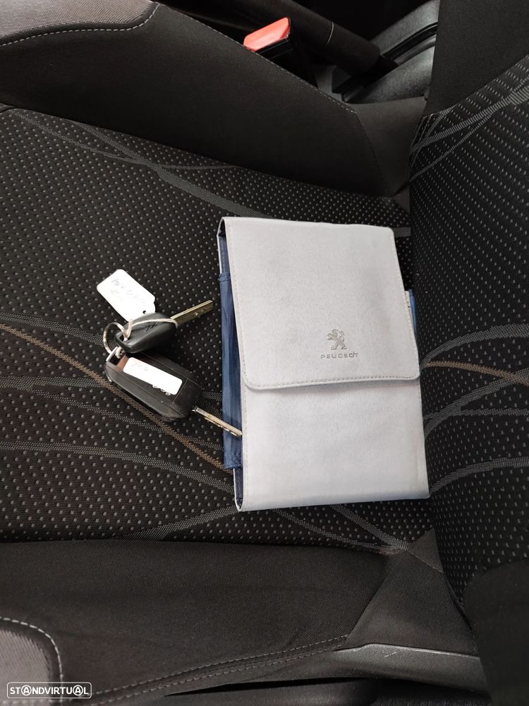 Peugeot 208 1.2 VTi Active - 9