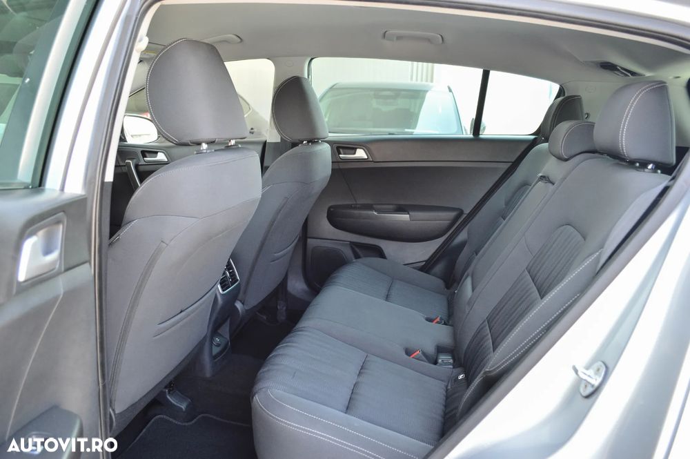 Kia Sportage 1.7 DSL 7DCT 4x2 Classic - 25