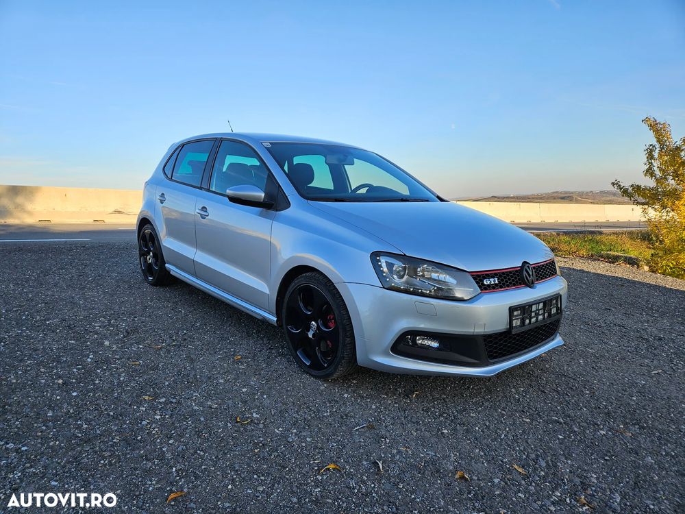 Volkswagen Polo 1.4 DSG GTI - 2