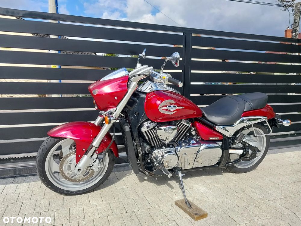 Suzuki Intruder - 7