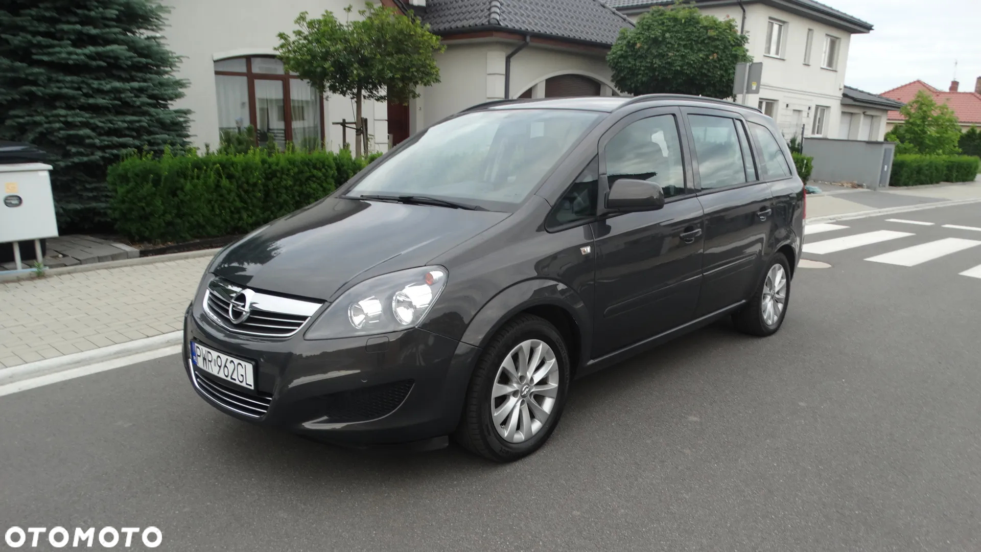 Opel Zafira 1.8 Edition Plus - 10