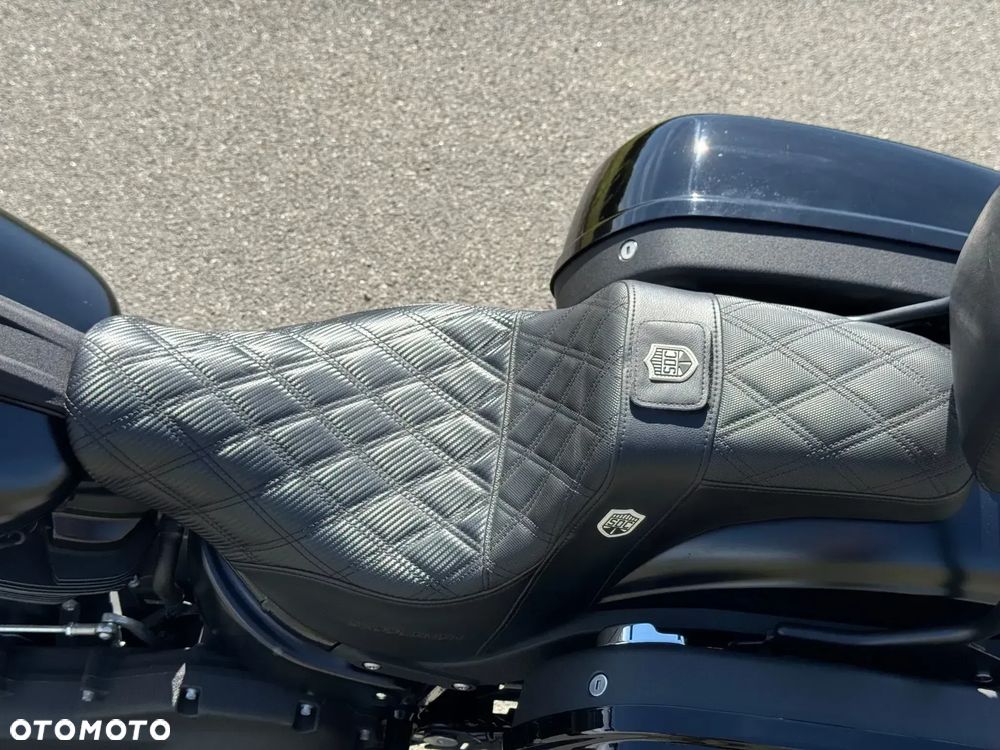 Harley-Davidson Softail Low Rider - 30
