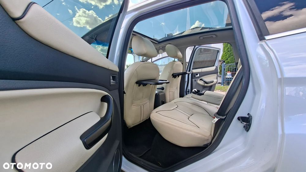 Ford Kuga 2.0 TDCi Titanium - 12