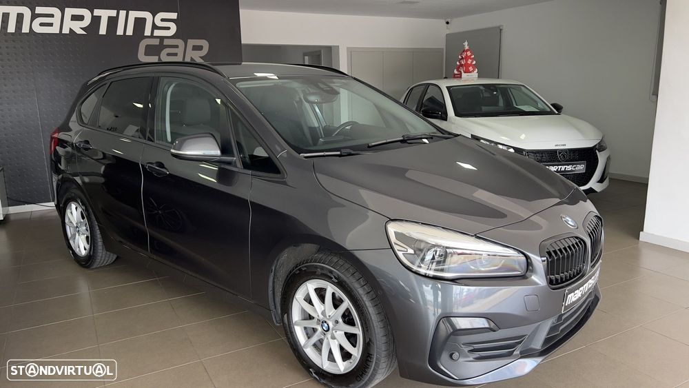 BMW 216 Active Tourer d Aut. Luxury Line - 4