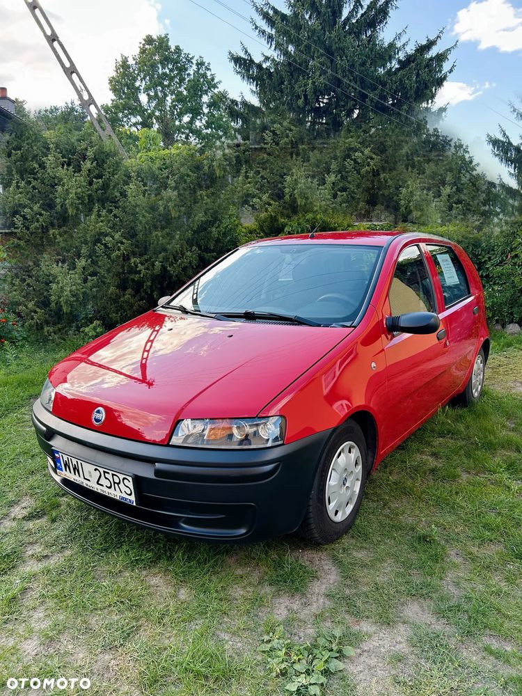 Fiat Punto 1.2 8V Actual - 1