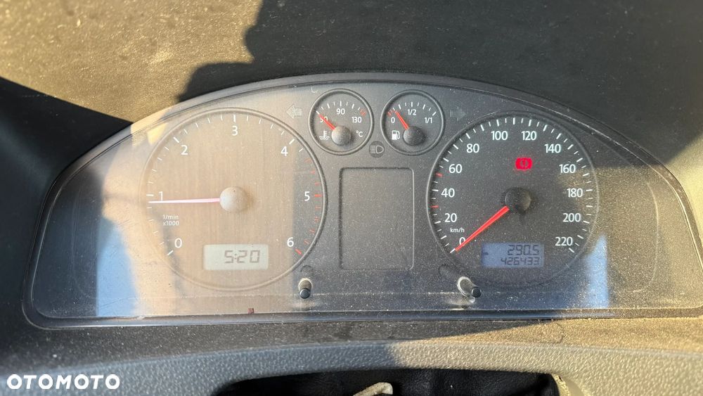 Volkswagen Transporter T5 - 4