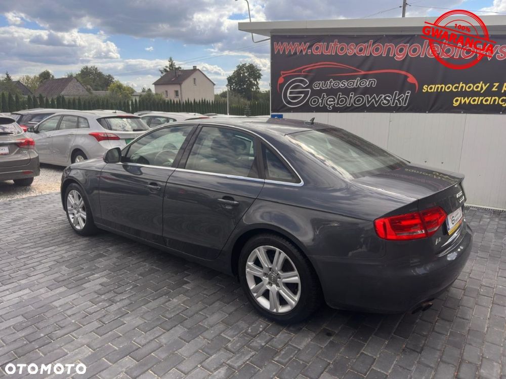 Audi A4 Limousine - 6