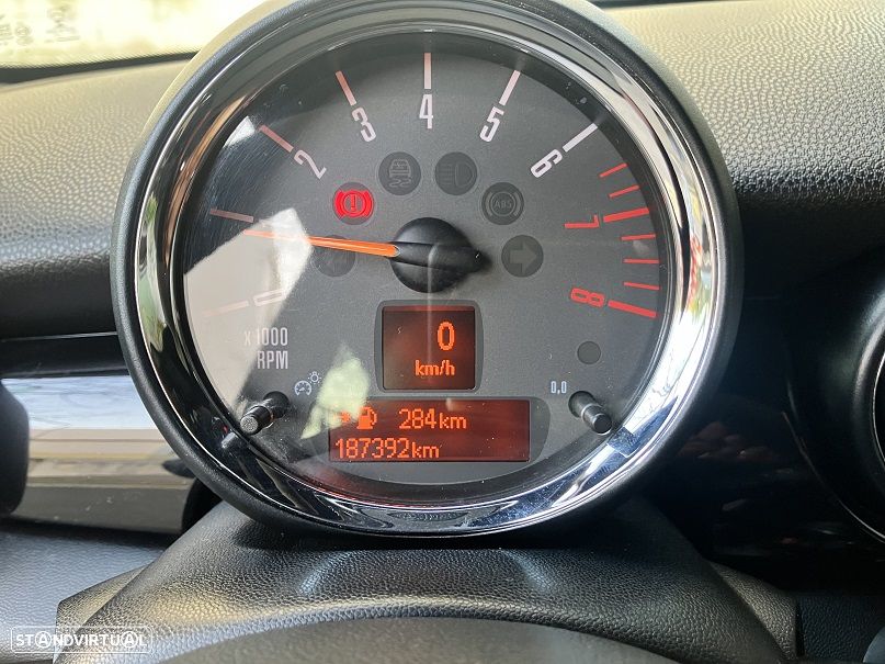 MINI 3 Portas John Cooper Works - 17