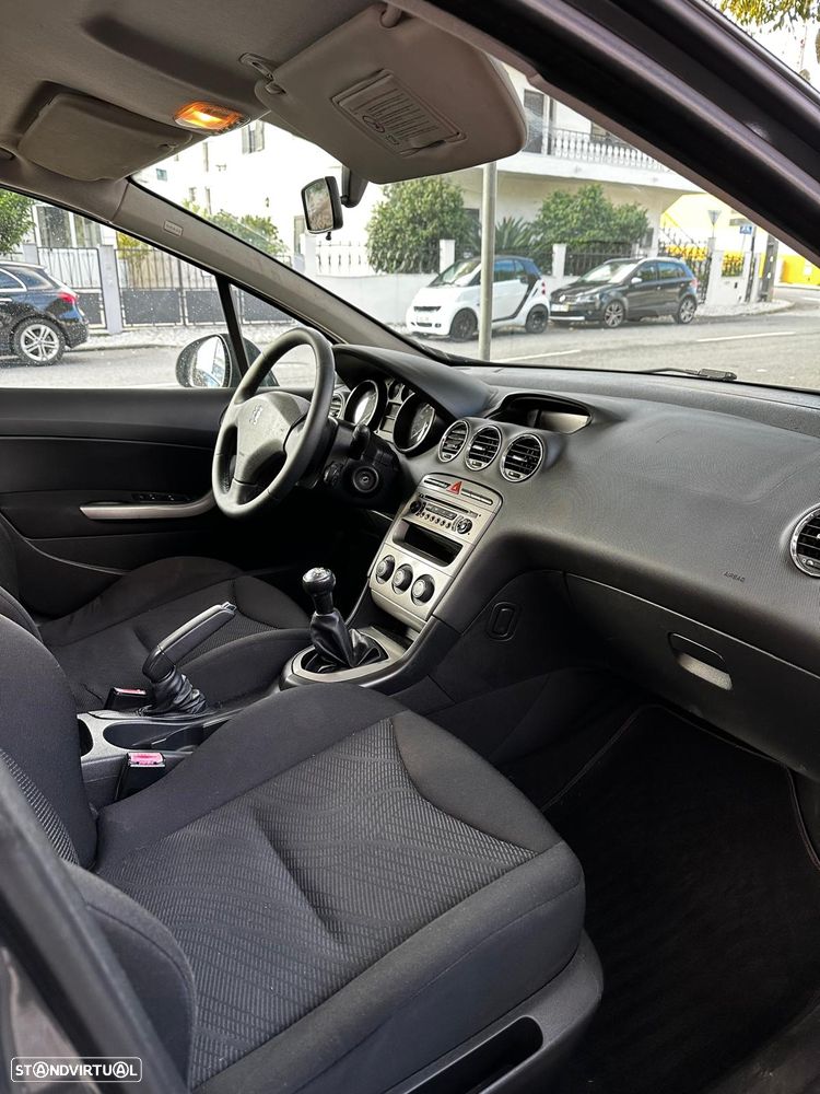 Peugeot 308 SW 1.6 HDi Premium - 9