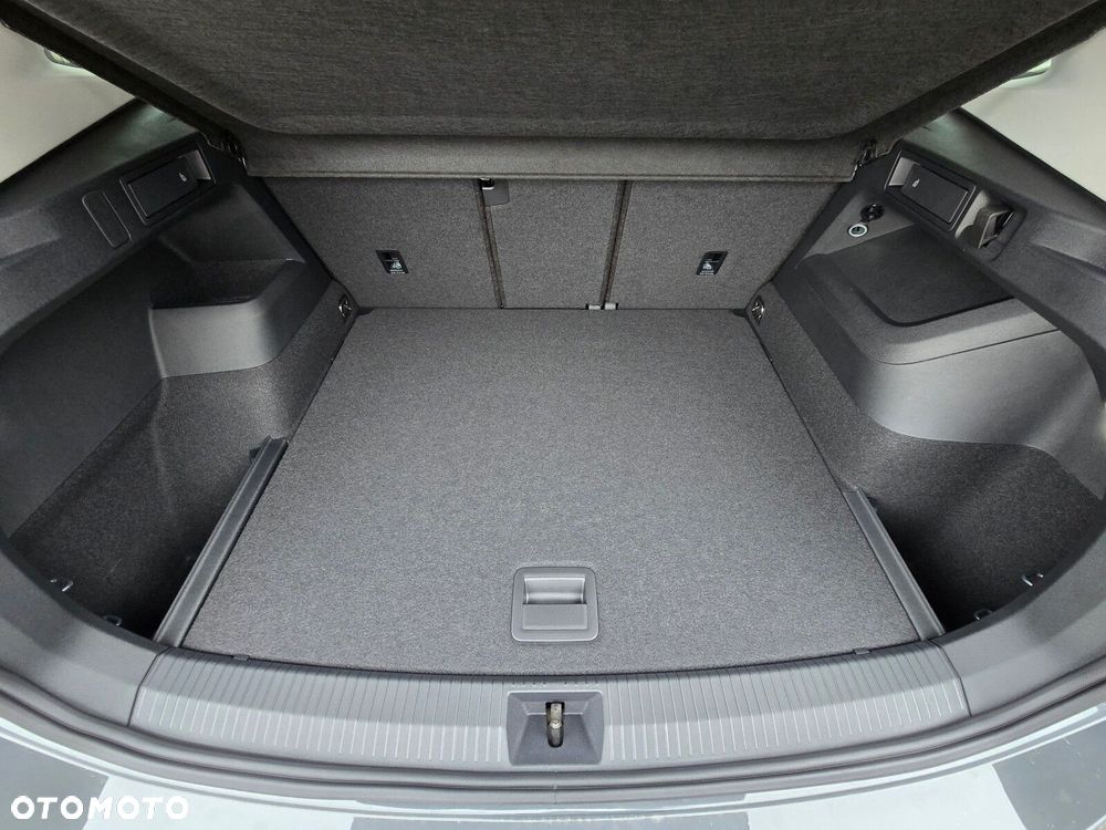 Volkswagen Tiguan 1.5 eTSI Elegance DSG - 11