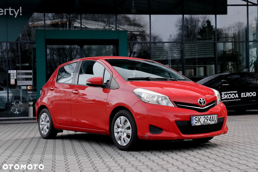 Toyota Yaris 1.33 Luna - 1