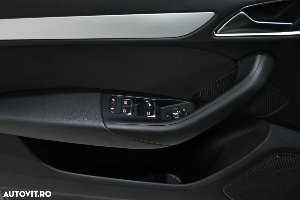 Audi Q3 2.0 TDI Design - 22