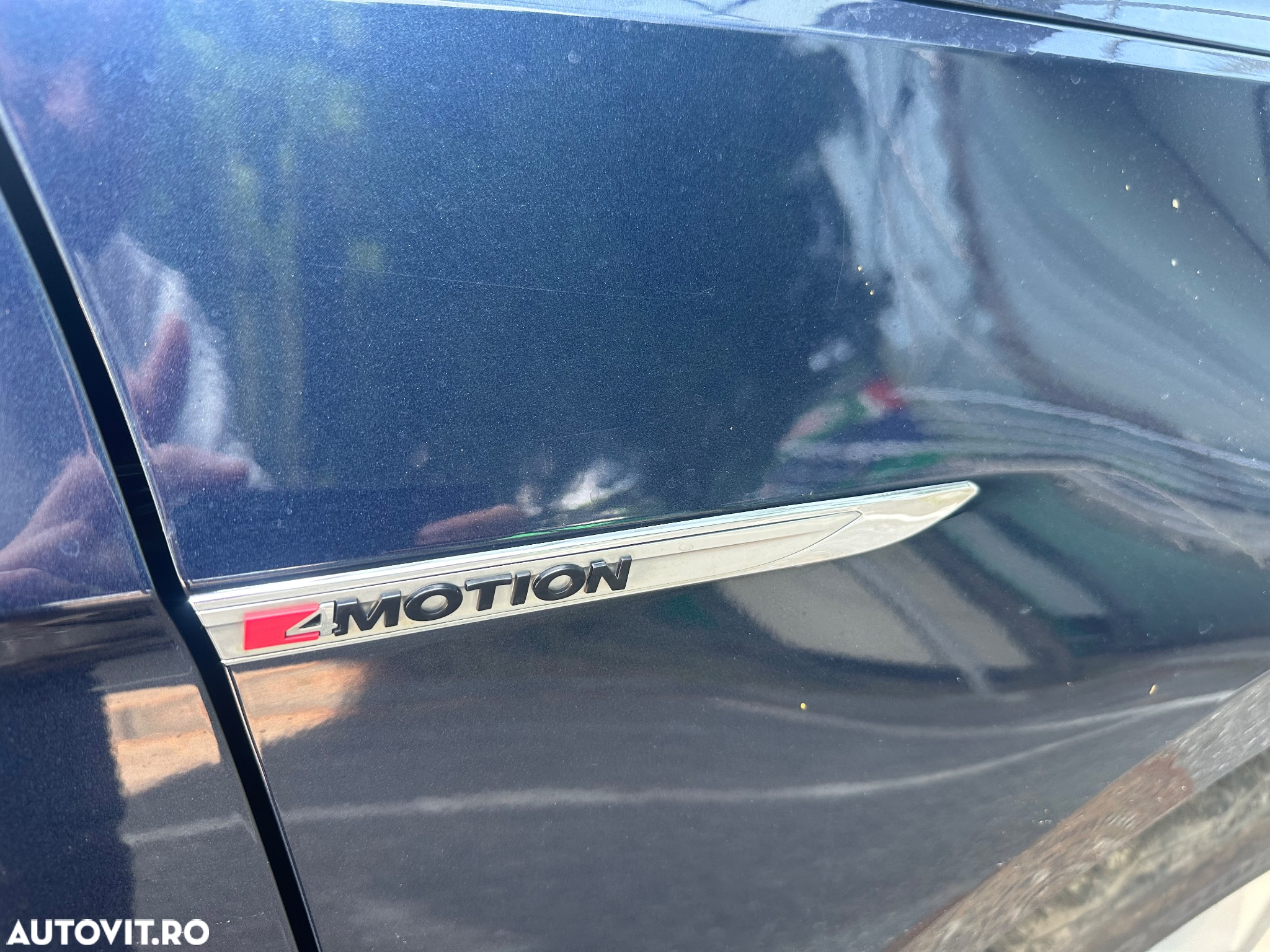 Volkswagen Passat Variant 2.0 TDI DSG 4Motion R Executive - 11