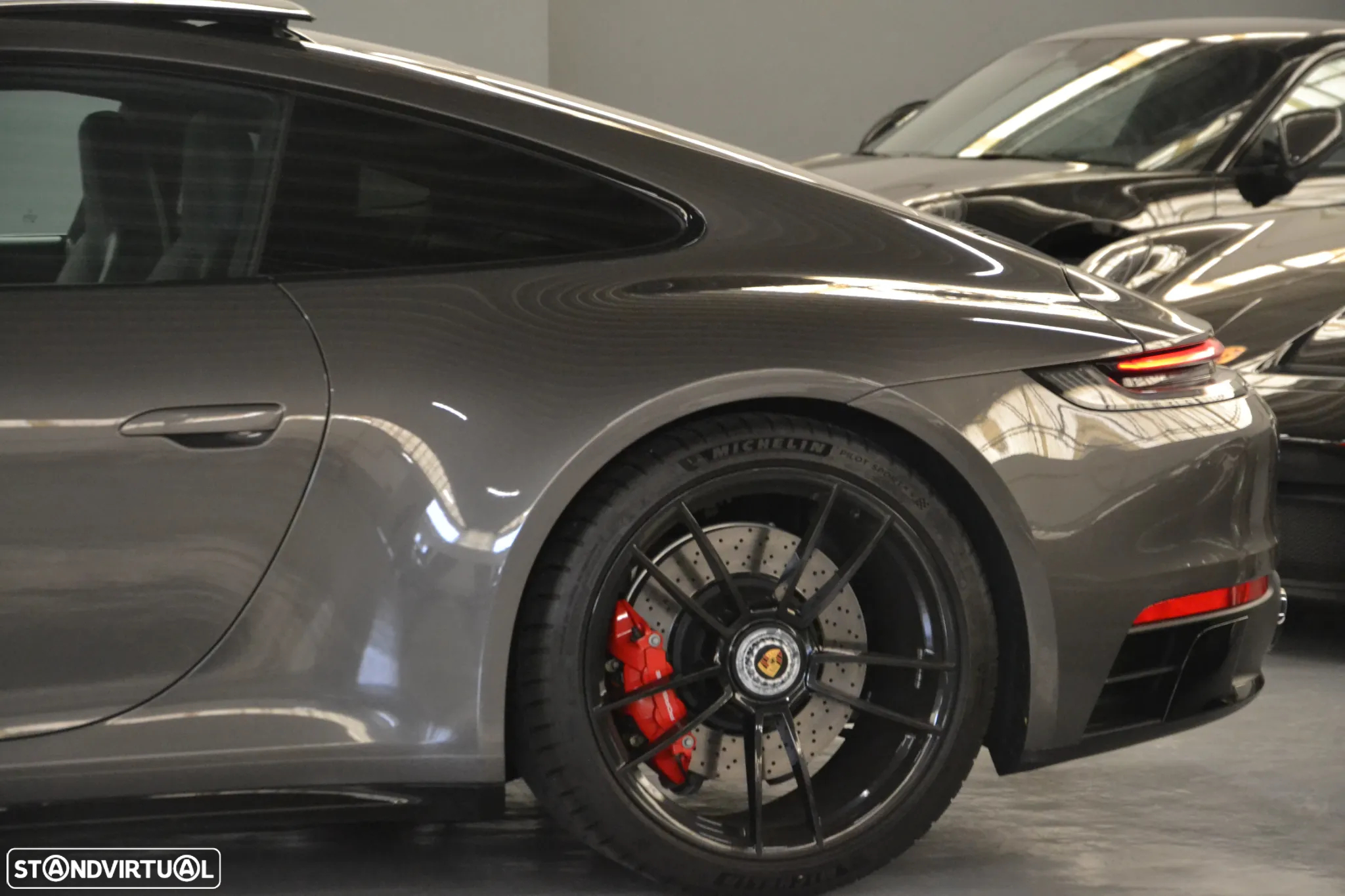 Porsche 911 (992) Carrera 4 GTS PDK - 9
