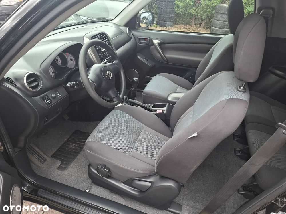 Toyota RAV4 4x2 Edition - 26