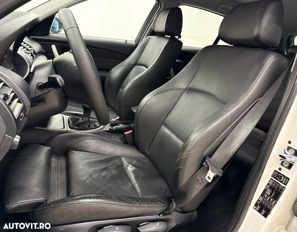BMW Seria 1 118d - 16