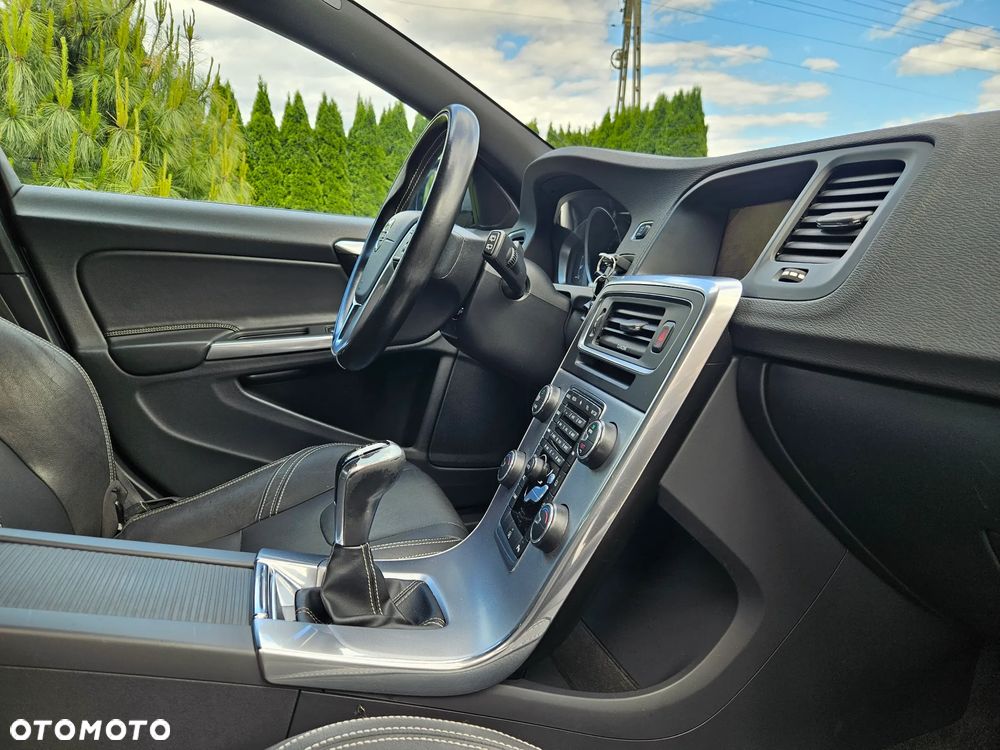 Volvo V60 - 31