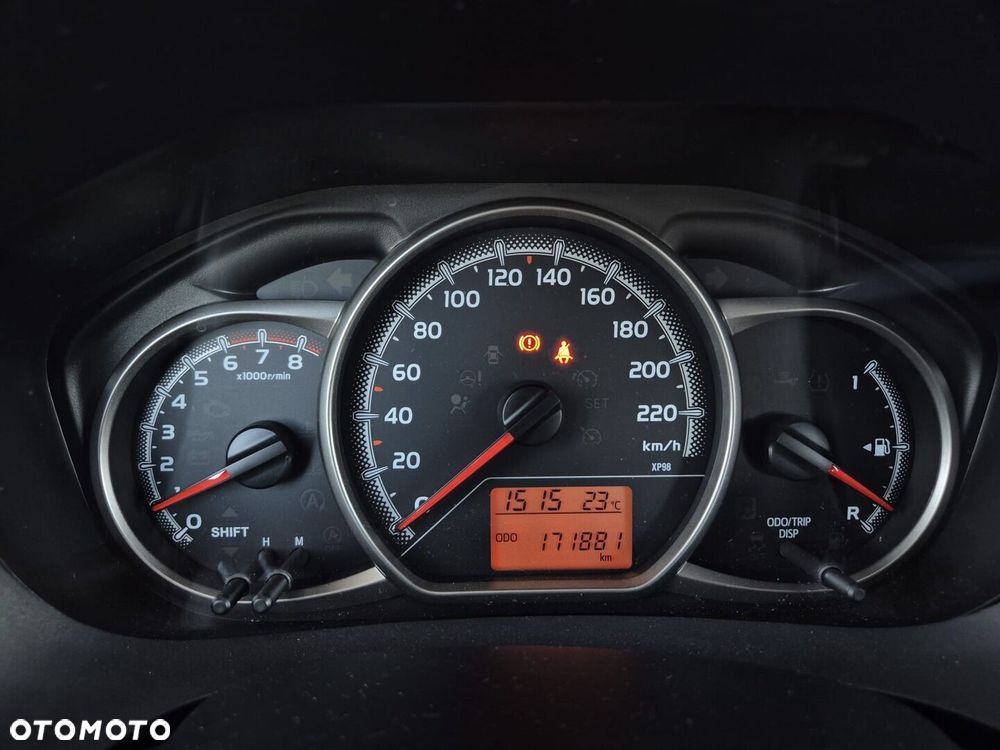 Toyota Yaris 1.0 Active EU6 - 16