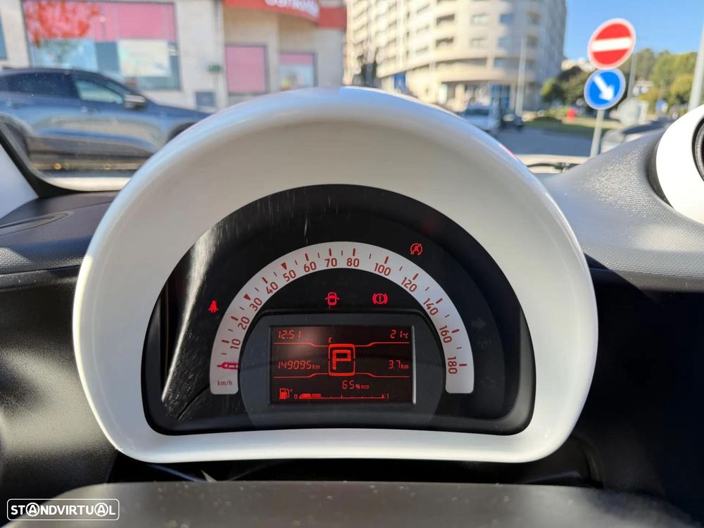 Smart ForTwo Coupé 1.0 71 Aut. - 12