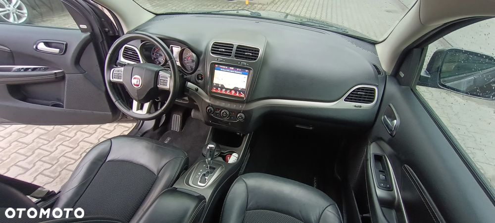 Fiat Freemont 2.0 Multijet 16V DPF Automatik Allrad Cross - 31
