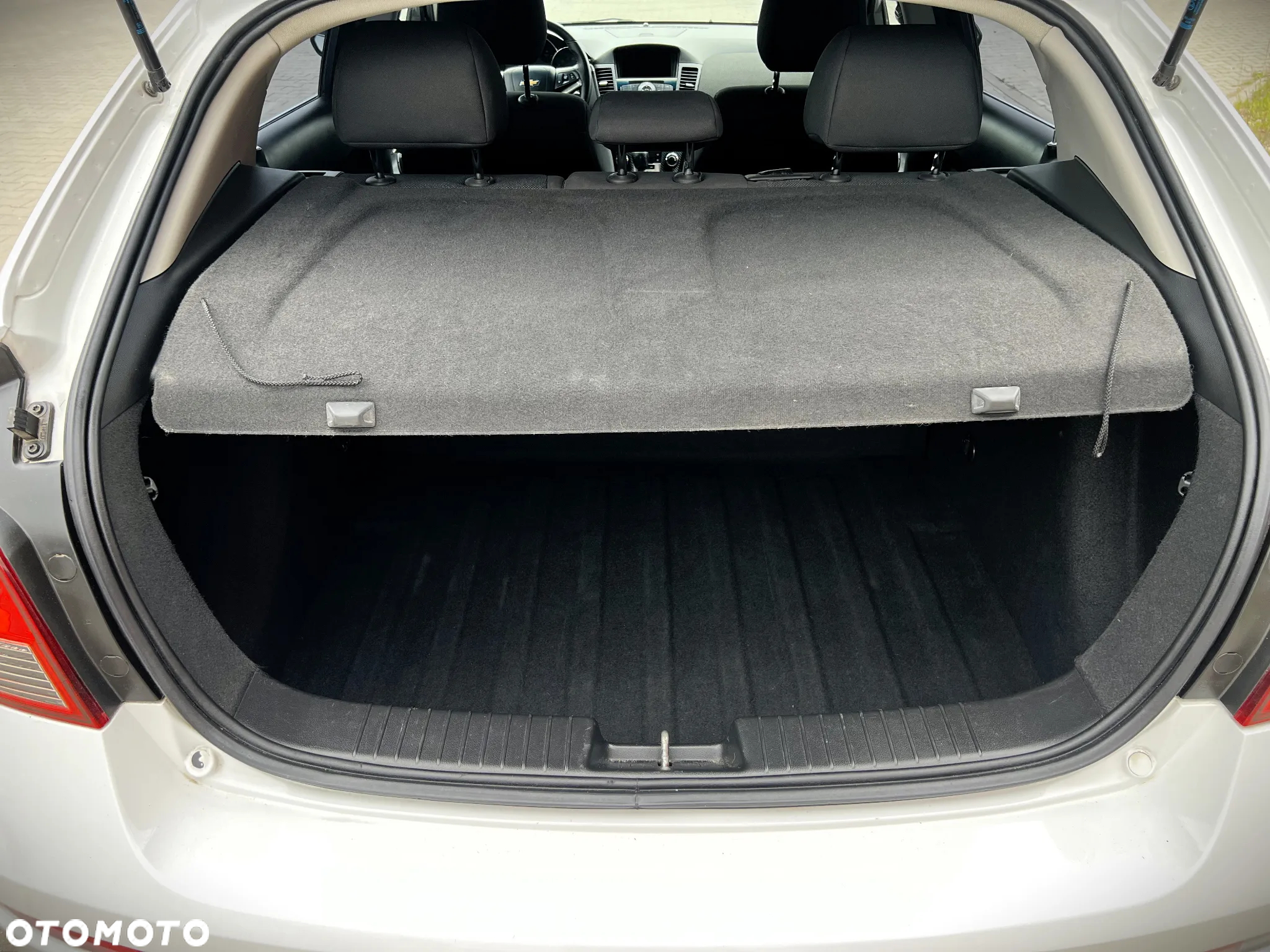 Chevrolet Cruze 1.8 LTZ - 12