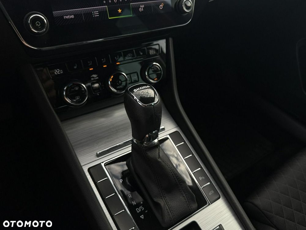 Skoda Superb 1.5 TSI Style DSG - 18