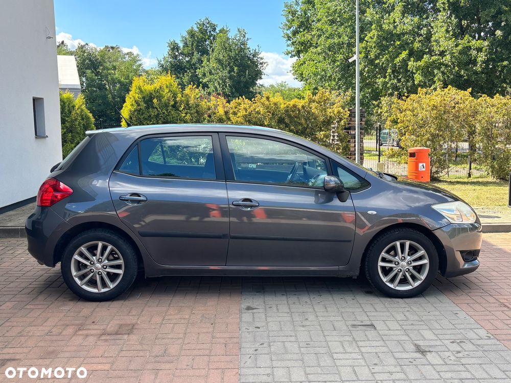 Toyota Auris 1.6 VVT-i Premium - 6
