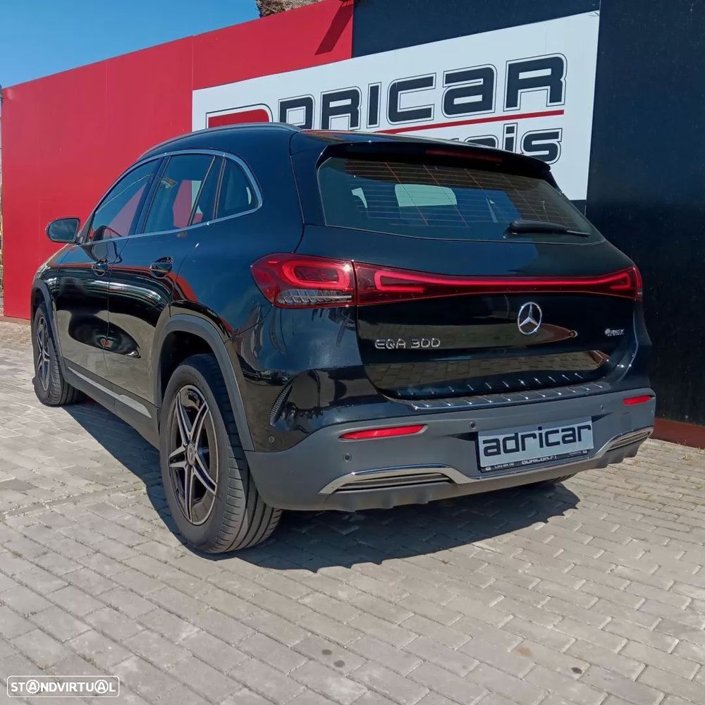 Mercedes-Benz EQA 300 4Matic AMG Line - 9
