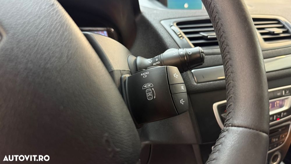 Renault Megane - 23