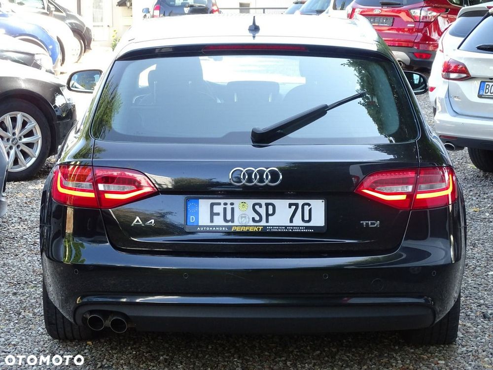 Audi A4 Avant - 11
