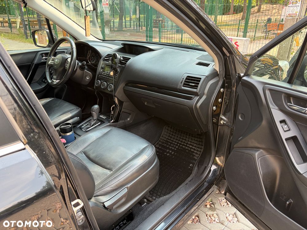 Subaru Forester 2.0XT Platinum Lineartronic - 7