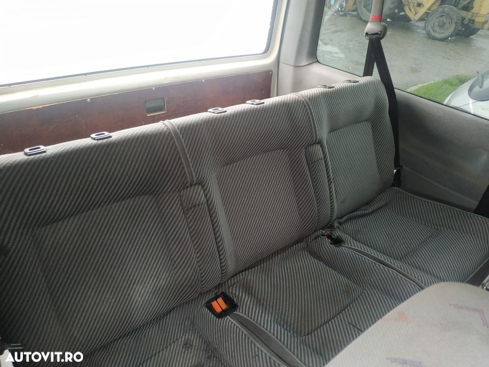 Dezmembrari  VW TRANSPORTER Mk 4 / T4  1990  > 2003 2.4 D Motorina - 6