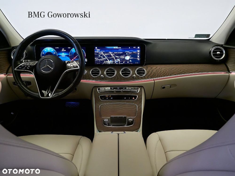 Mercedes-Benz Klasa E 220 d 4-Matic AMG/Avantgarde - 11