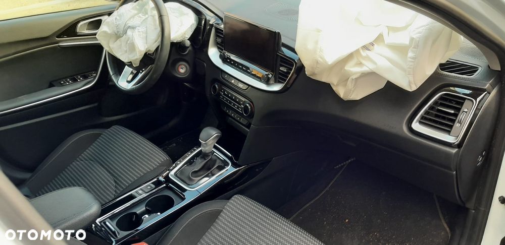 Kia Ceed 1.5 T-GDI DCT7 OPF Spirit - 10