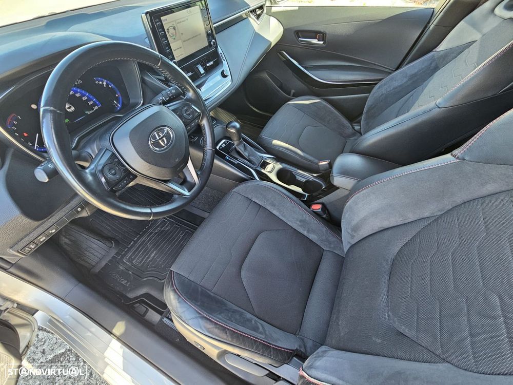 Toyota Corolla 1.8 Hybrid Exclusive - 18