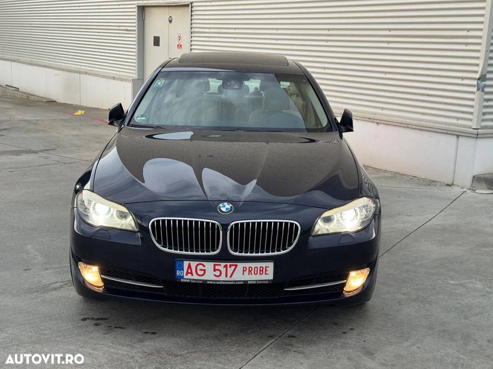 BMW Seria 5 520d Aut. Luxury Line - 3