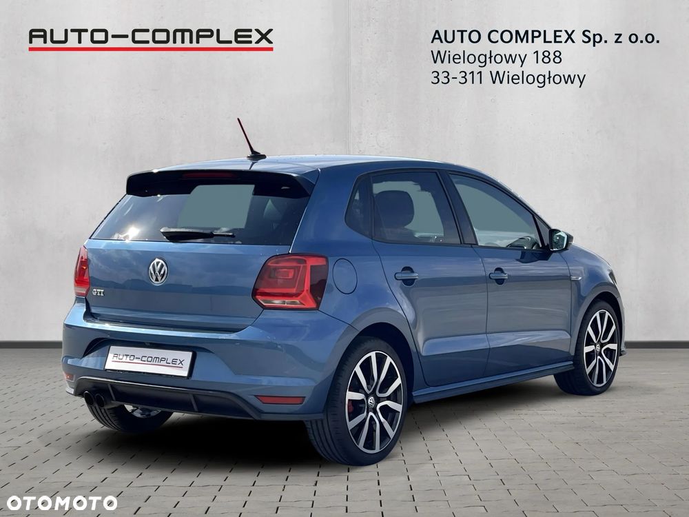 Volkswagen Polo - 6
