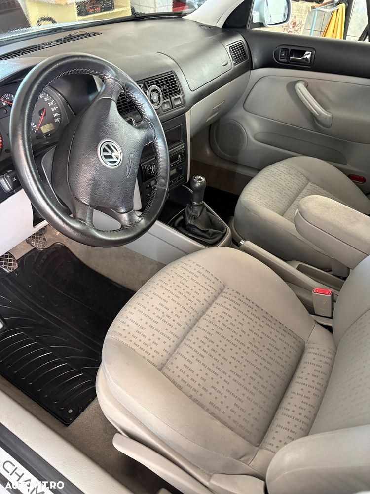 Volkswagen Golf CL - 7