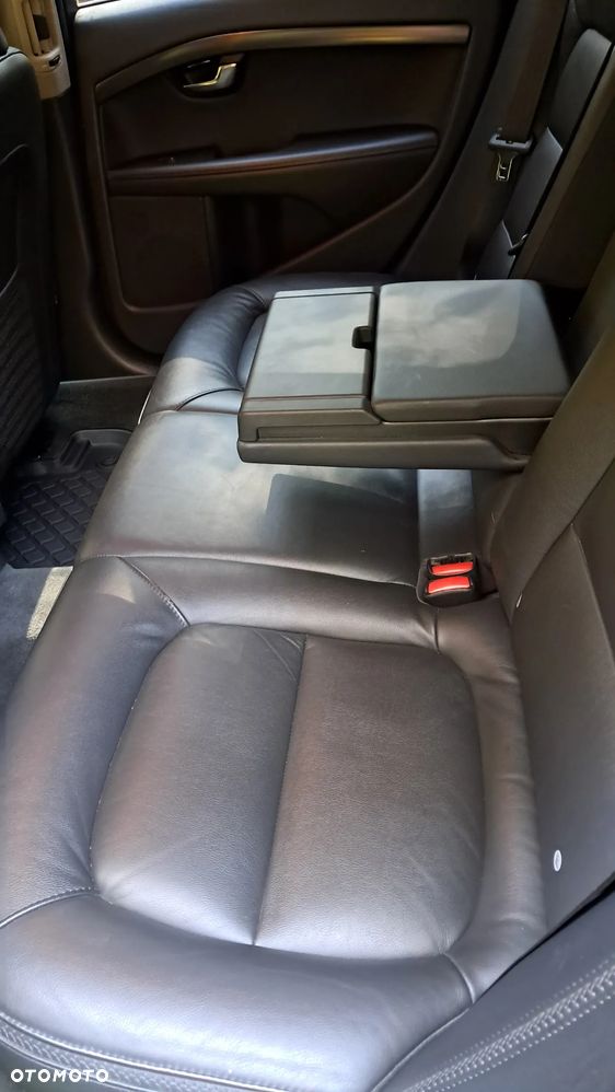 Volvo XC 70 D4 AWD Summum - 26