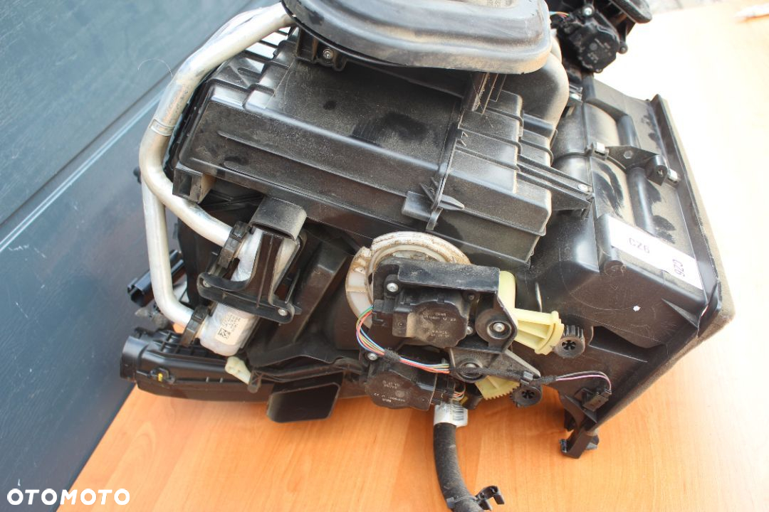 NAGRZEWNICA OBUDOWA OPEL ZAFIRA C EUROPA KLIMATRONIC - 2