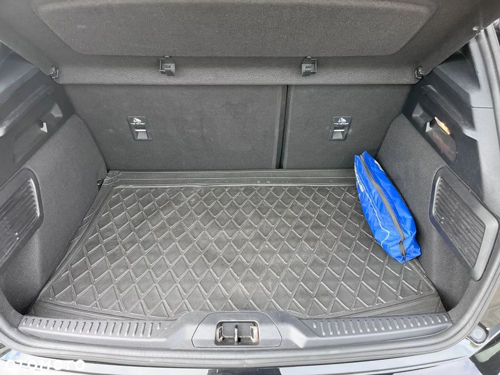 Ford Focus 2.0 EcoBlue S&S ST mit Styling-Paket - 12