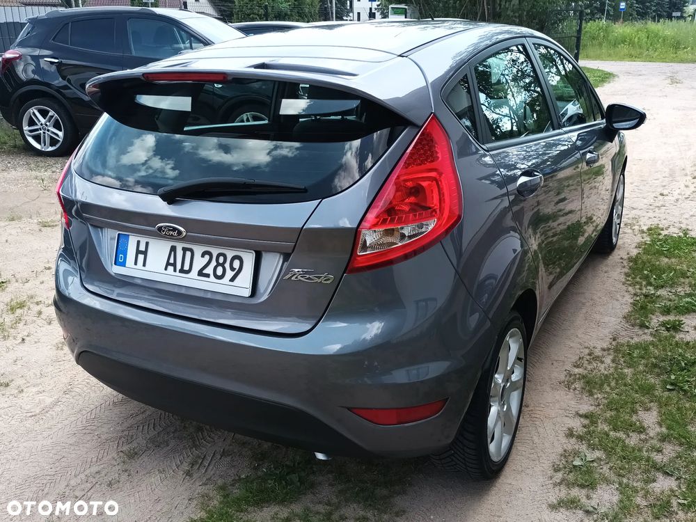 Ford Fiesta 1.25 Ghia EU5 - 3