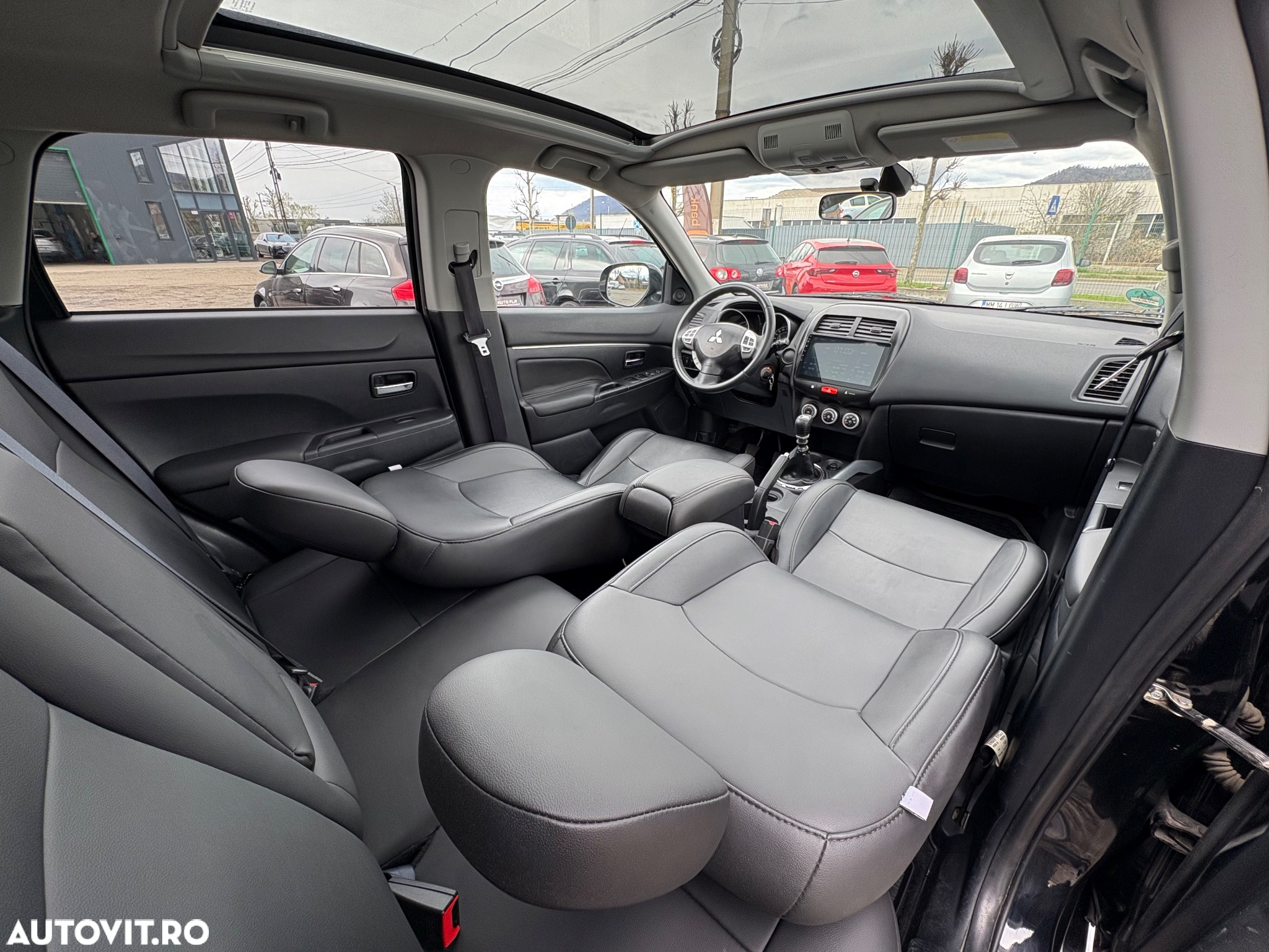 Mitsubishi ASX 1.8 DID 2WD Intense A15 - 11
