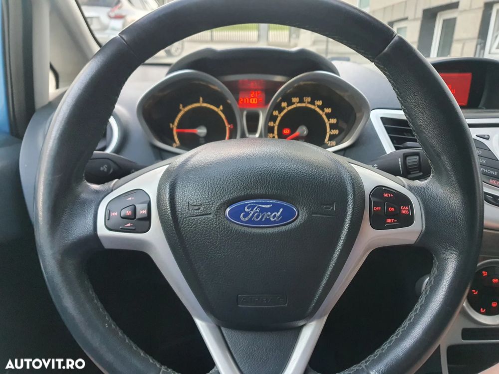 Ford Fiesta 1.6 TDCI Start-Stop ECOnetic Trend - 4