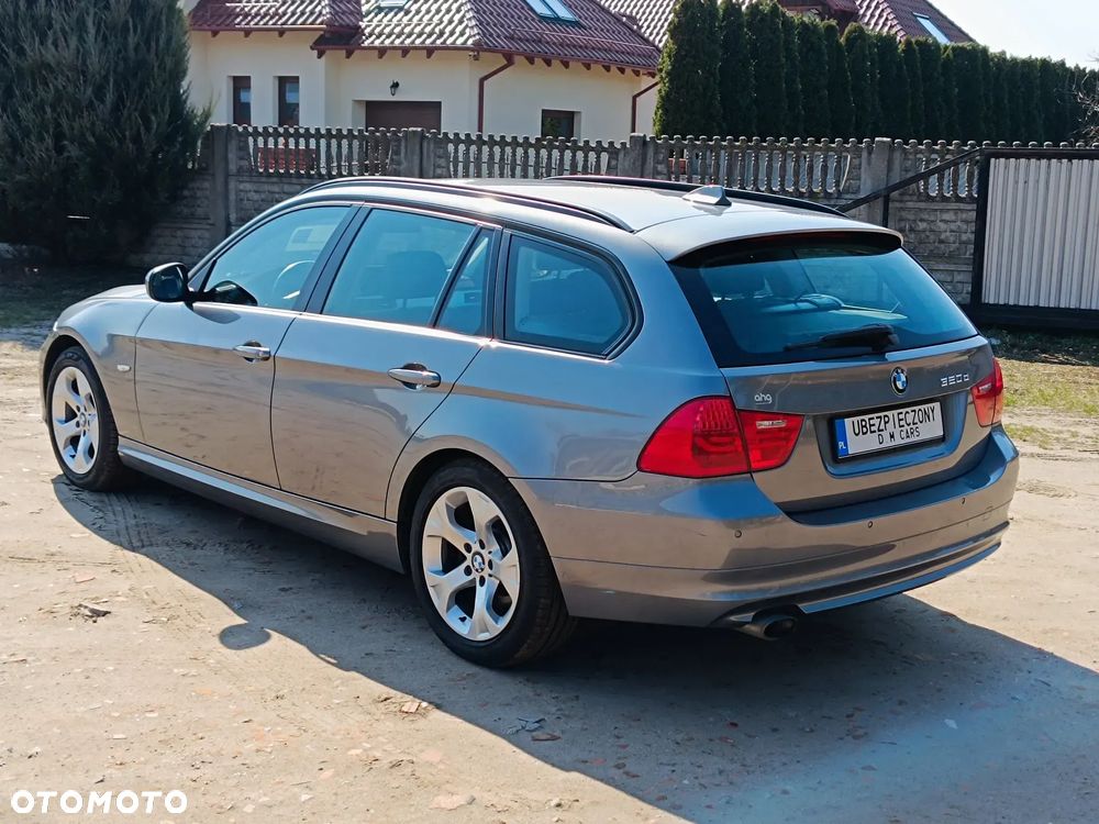 BMW Seria 3 320d Touring Sport-Aut - 4