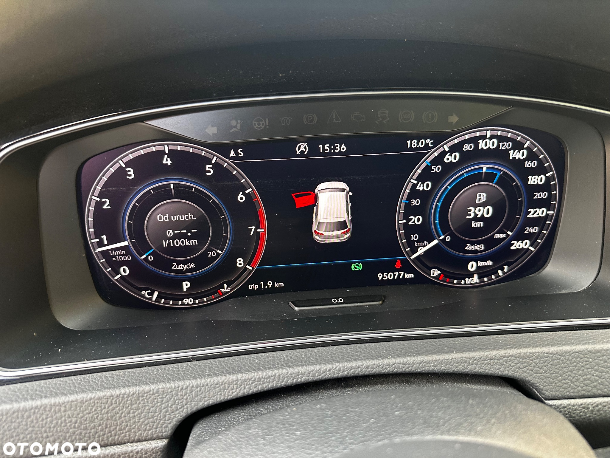 Volkswagen Golf 1.5 TSI BlueMotion ACT DSG Comfortline - 8